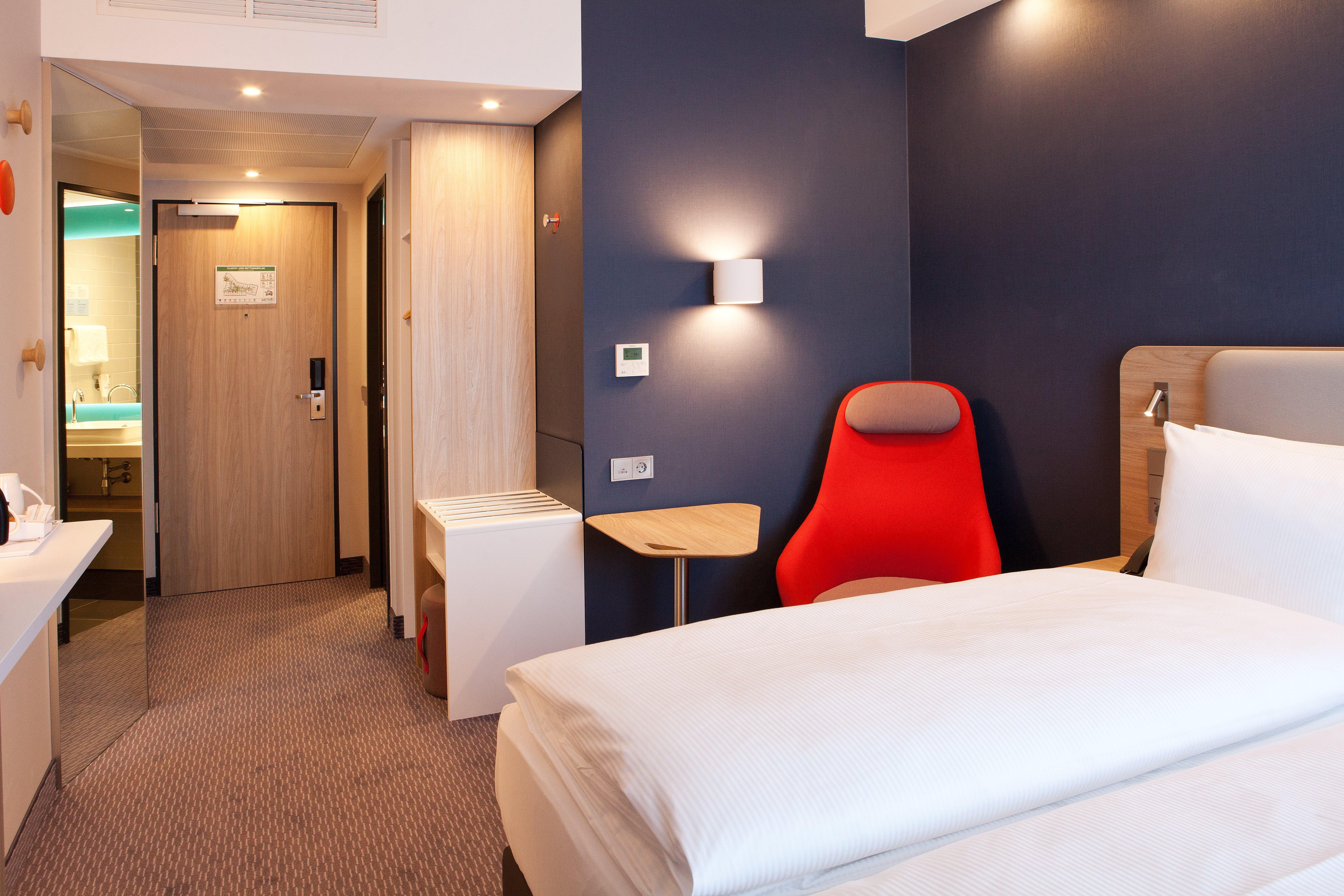 Holiday Inn Express Munich - Olching By Ihg Zewnętrze zdjęcie
