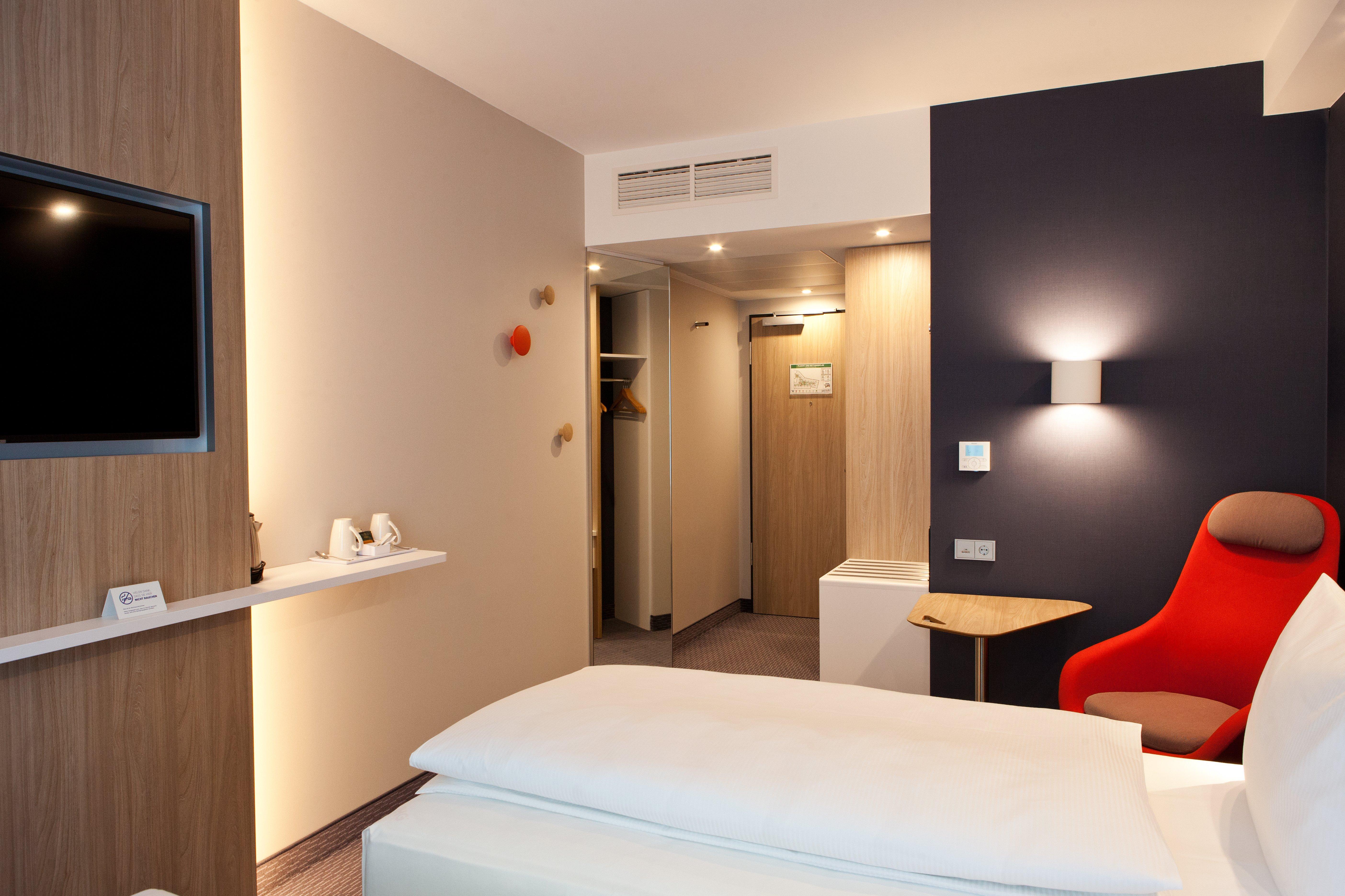 Holiday Inn Express Munich - Olching By Ihg Zewnętrze zdjęcie